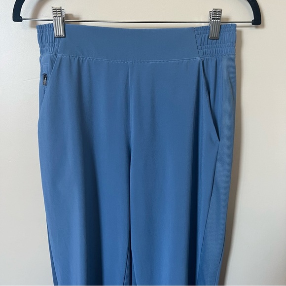 Athleta Brooklyn Jogger - Picture 5 of 9